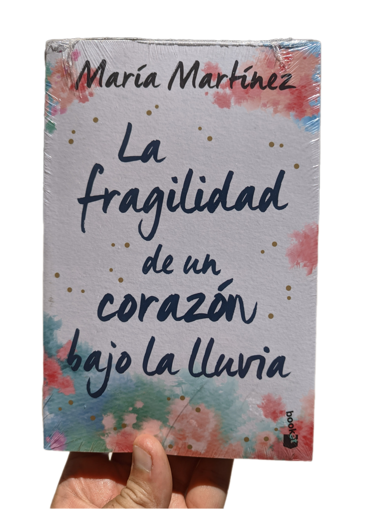 La fragilidad de un corazón bajo la lluvia        
