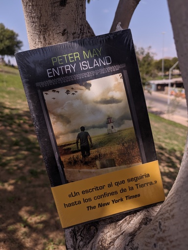 [521] ENTRY ISLAND MAY, PETER